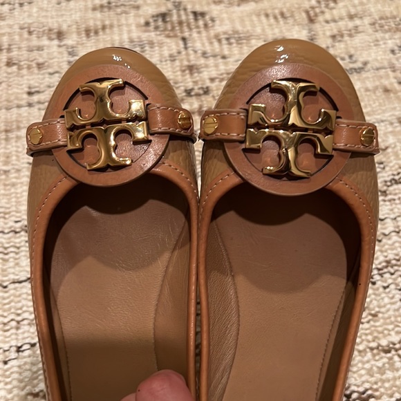 Tory Burch Aaden Ballet in Sand - Picture 7 of 9